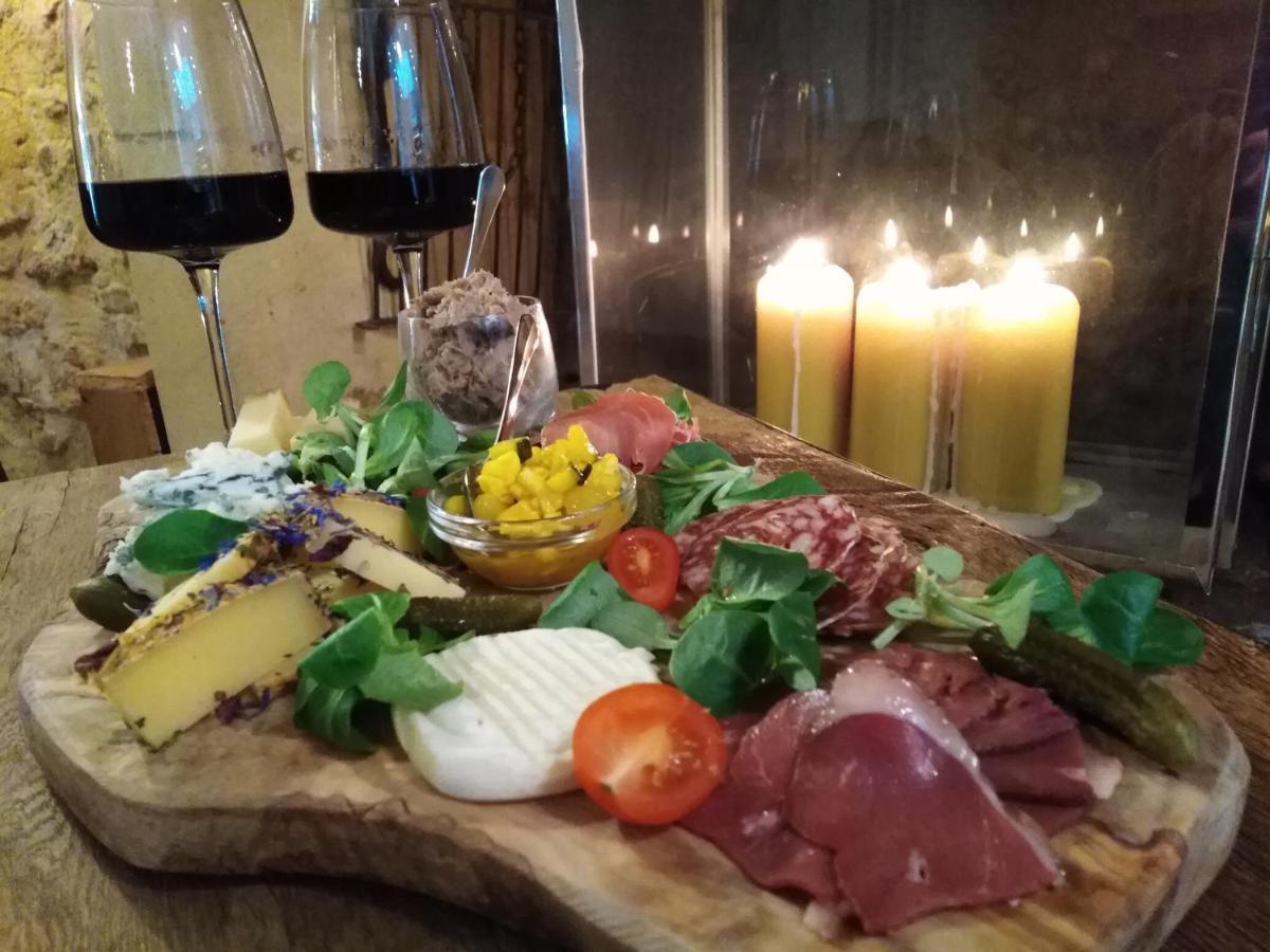 Planches Et Plonk Bed & Breakfast Belvès Dış mekan fotoğraf