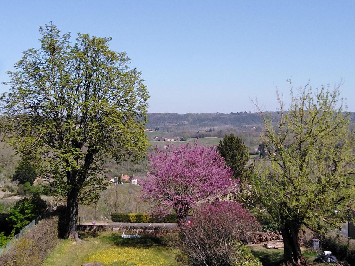 Planches Et Plonk Bed & Breakfast Belvès Dış mekan fotoğraf